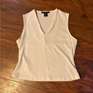 Tahari V-Neck White Sleeveless Top
